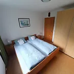 Terrace Retreat In Apartmán *
